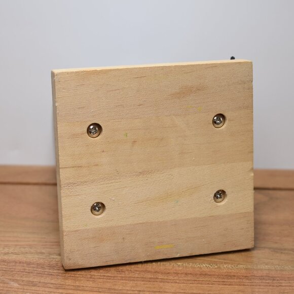 Sodor Oil Depot - Thomas & Friends Wooden Railway Engine Train Vintage 2005 - Picture 9 of 9